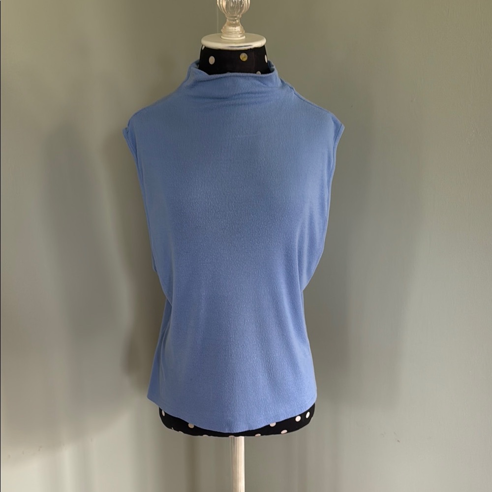 Blue Sleeveless Women's Top